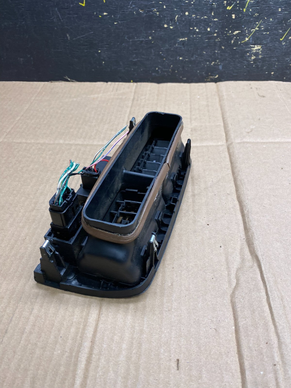 1997 to 2001 Lexus ES330 ES300 Front Center Side Air Vent AA4475 DG4