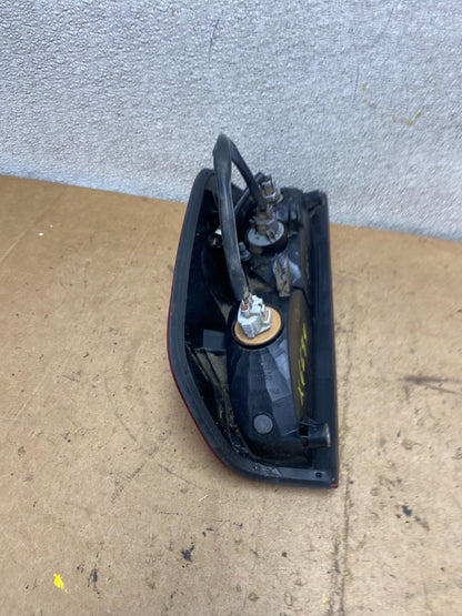 2005 to 2014 Nissan Frontier Left Driver LH Side Tail light Oem X6684 PS9