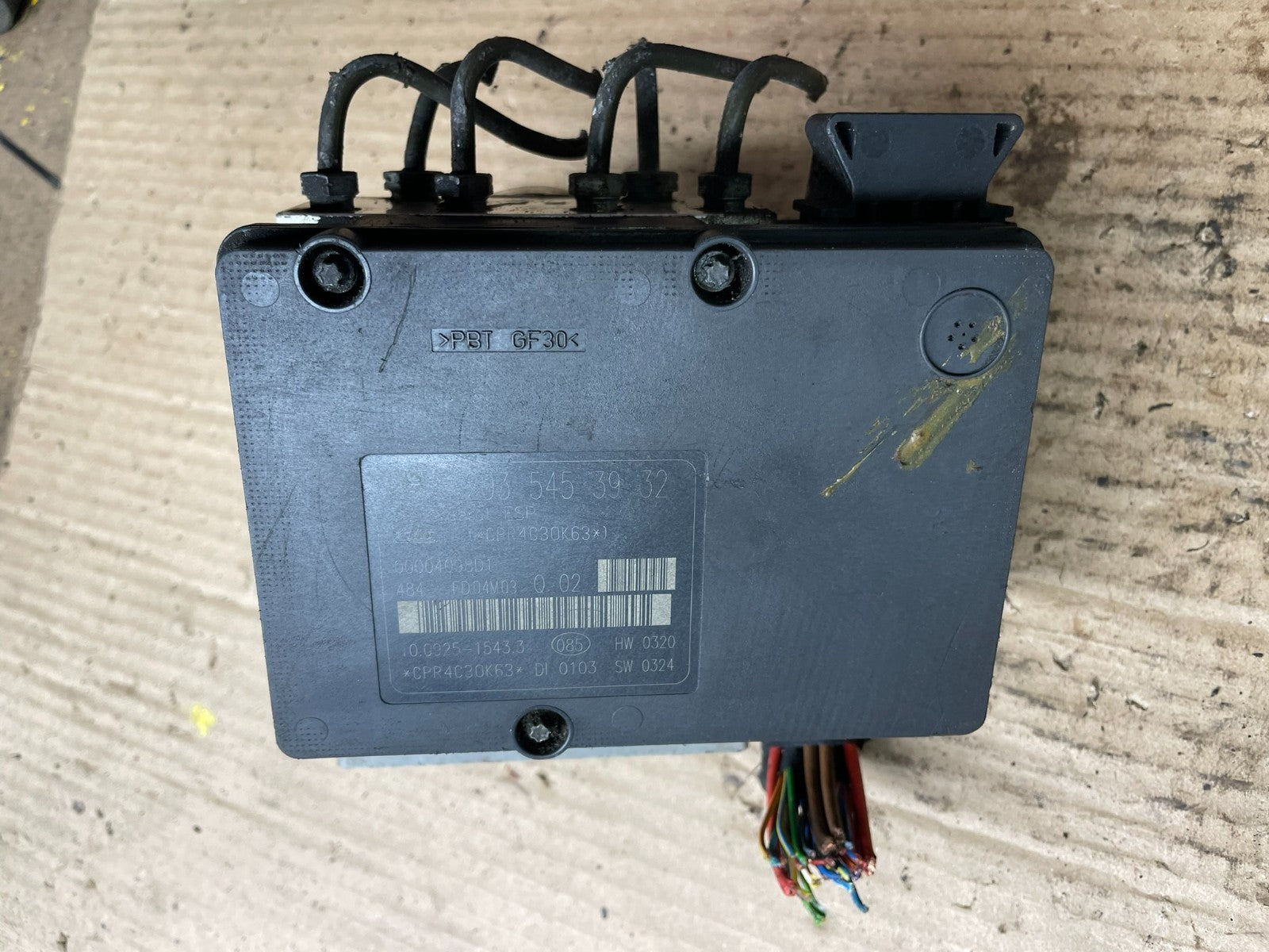 2007 to 2014 Mercedes C-Class ABS Anti Lock Brake Pump Module a2035453932 O85934