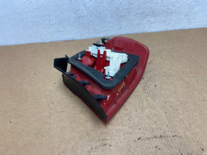 2006 2007 2008 BMW 328i 3 Series Left Driver Lh Side Tail Light AD4709 LK4