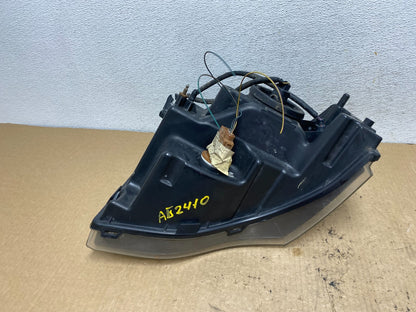 2007 to 2014 Ford Expedition Right Passenger RH side Headlight Halogen AG2410 DW8