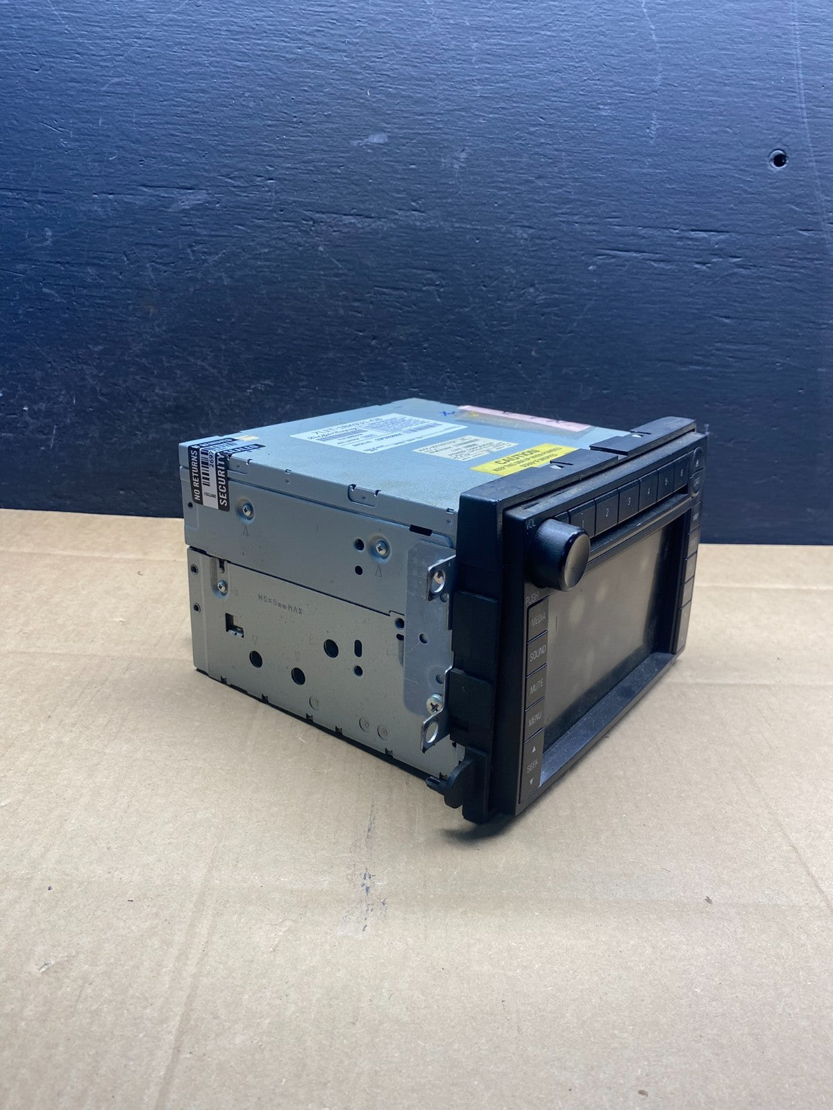 2007 - 2014 Ford Expedition Explorer Radio CD Player Screen Display OE ad1538 DG2