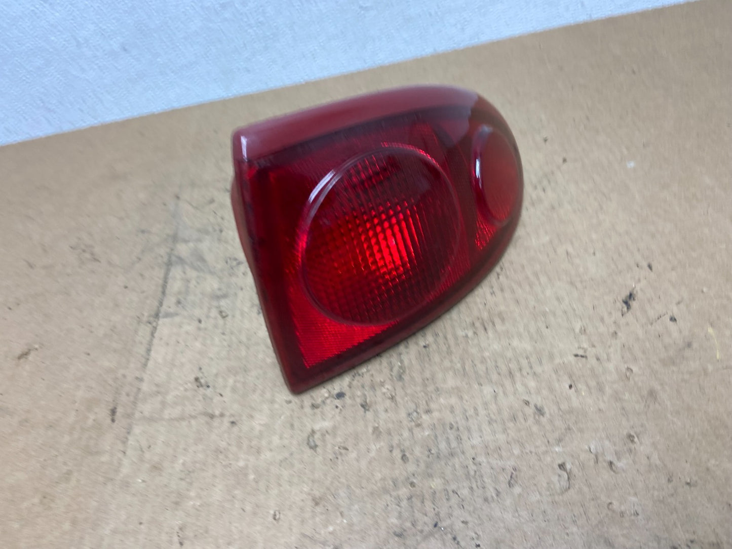 2003 2004 2005 Chevrolet Cavalier Right Passenger RH Tail Light OEM AC3201 DW2