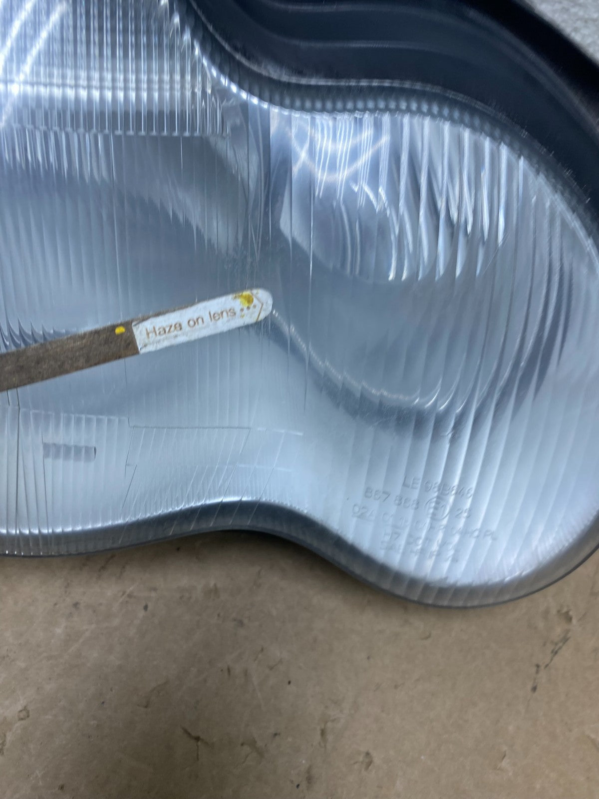 2001 - 2004 Mercedes-Benz C Class Halogen Right Passenger Headlight U9791 DW3