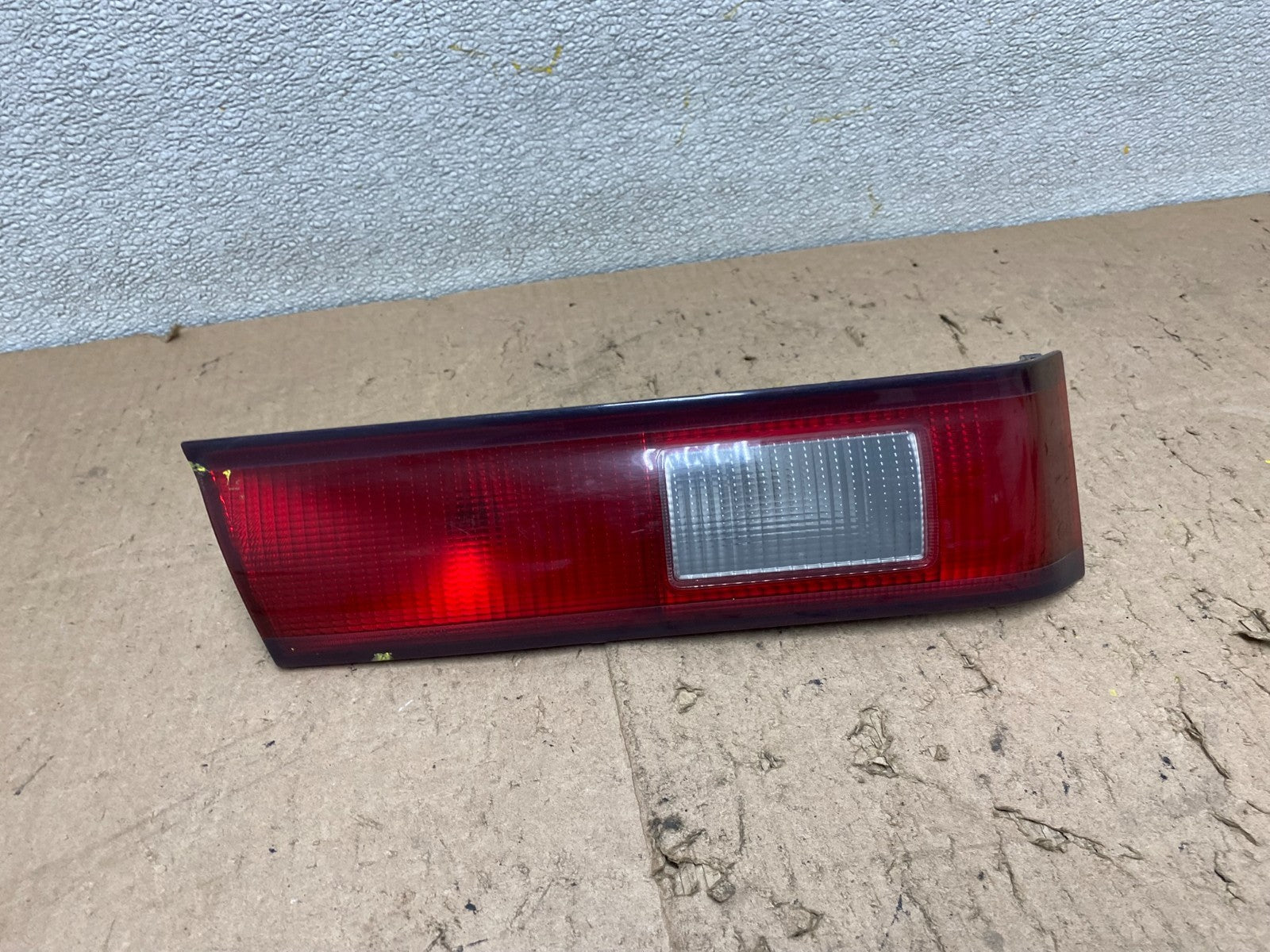 1997 1998 1999 Toyota Camry Tail Light Inner Left Driver LH Inner Oem W3515 DW0