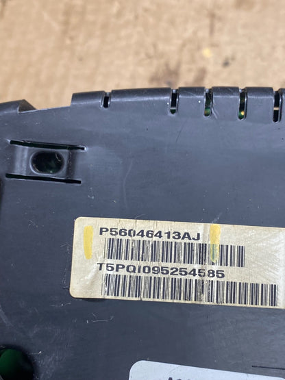 2011-2012 Dodge Charger Speedometer Instrument Cluster Gauges Z7325 DG7