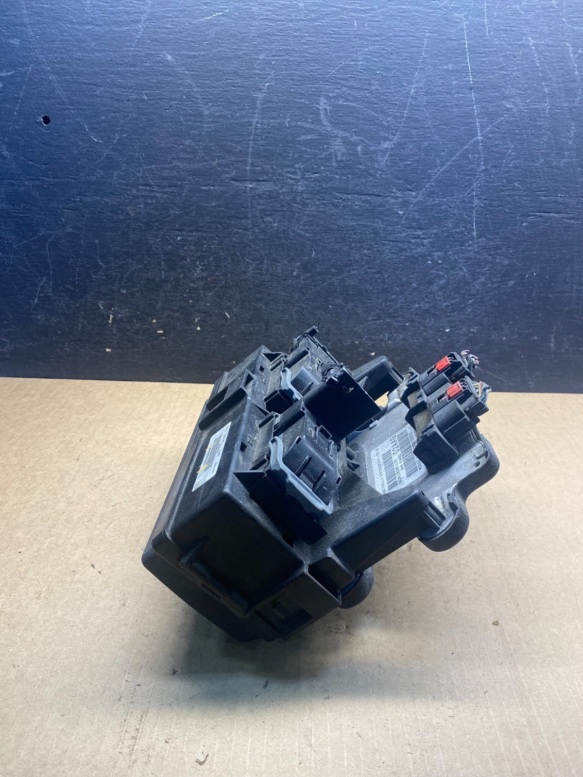 2006 Jeep Grand Cherokee Integrated Power Fuse Box 04692085AB ag6164 DG3
