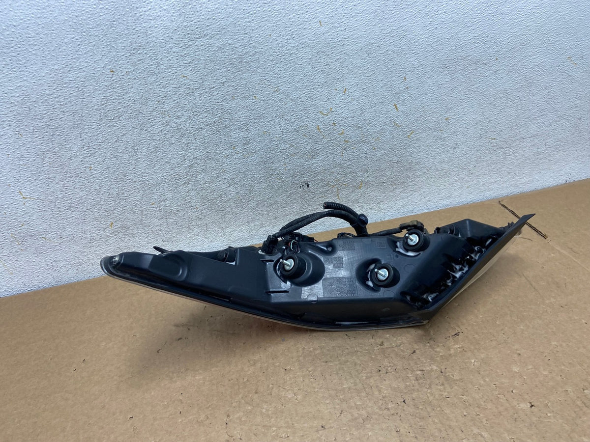 2009 2010 2011 Acura TL Left Driver Lh Side Tail Light AI3615 LK4