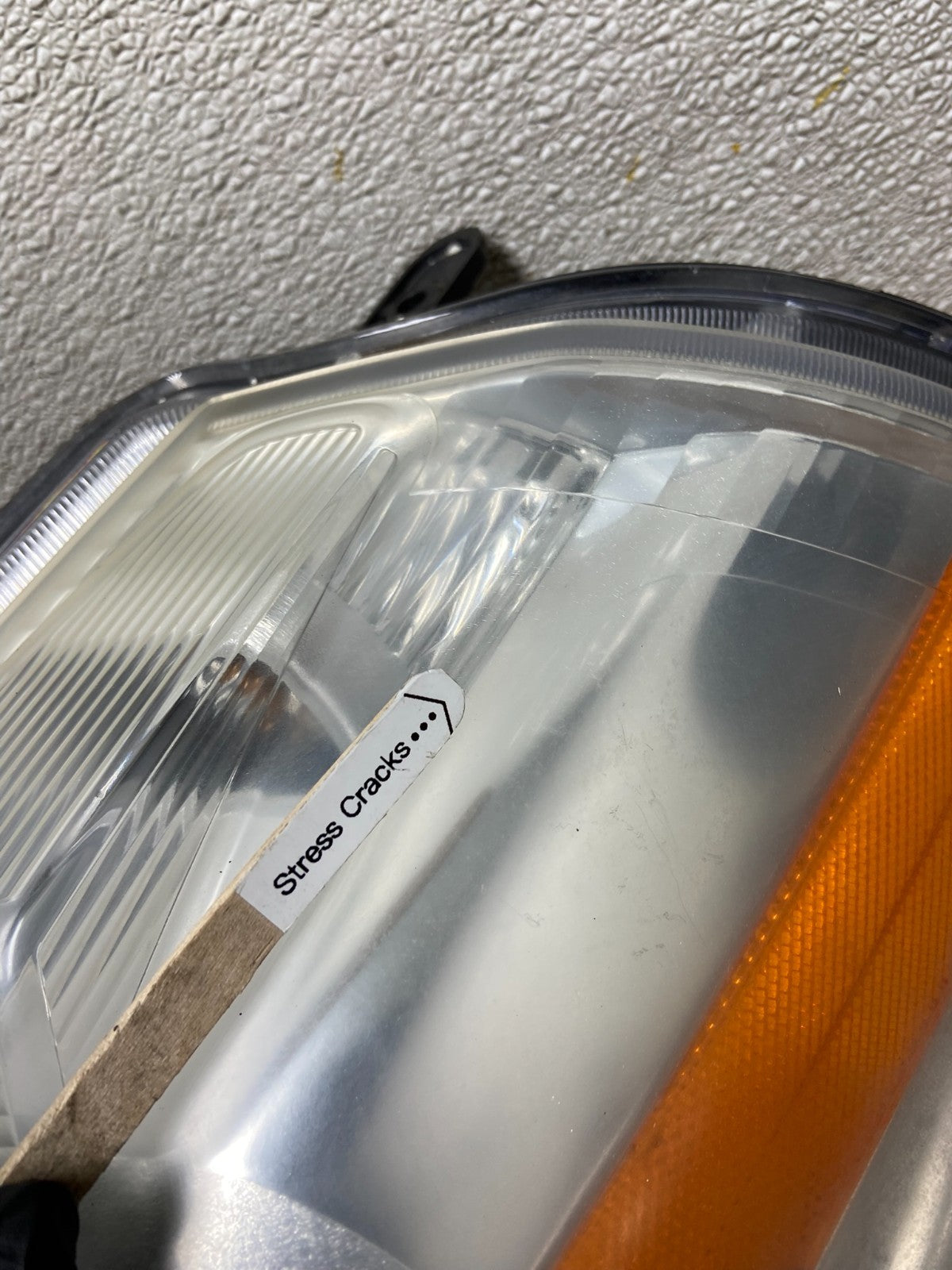 2008 to 2012 Nissan Versa Headlight Halogen Left Driver Lh Side AA0457 DW3