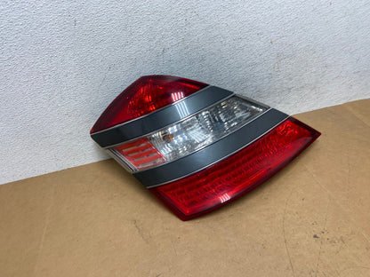 2007 - 2009 Mercedes-Benz S-Class Tail Light Left Driver LH Side AE2953 LK2