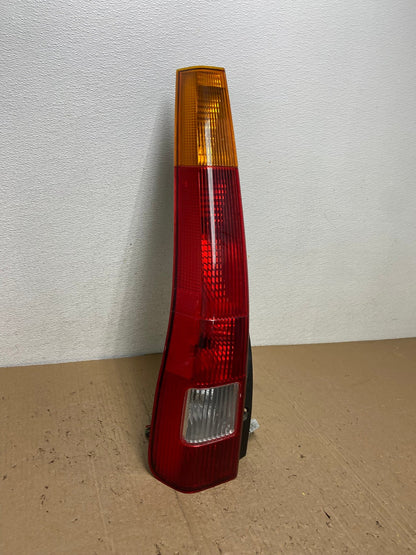 2002 2003 2004 Honda Crv Cr-v Left Driver Lh Tail Light AC7298 LK2