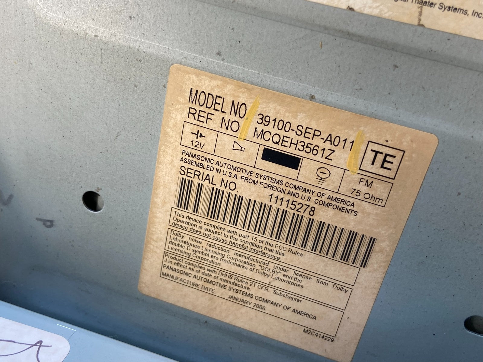 2004 2006 Acura TL CD Player Radio Climate Control AD2032 DG5