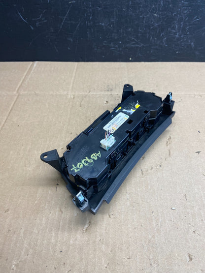 2015-2017 Nissan Sentra Climate Control Unit Heater Ac Temperature AB9307 DG4