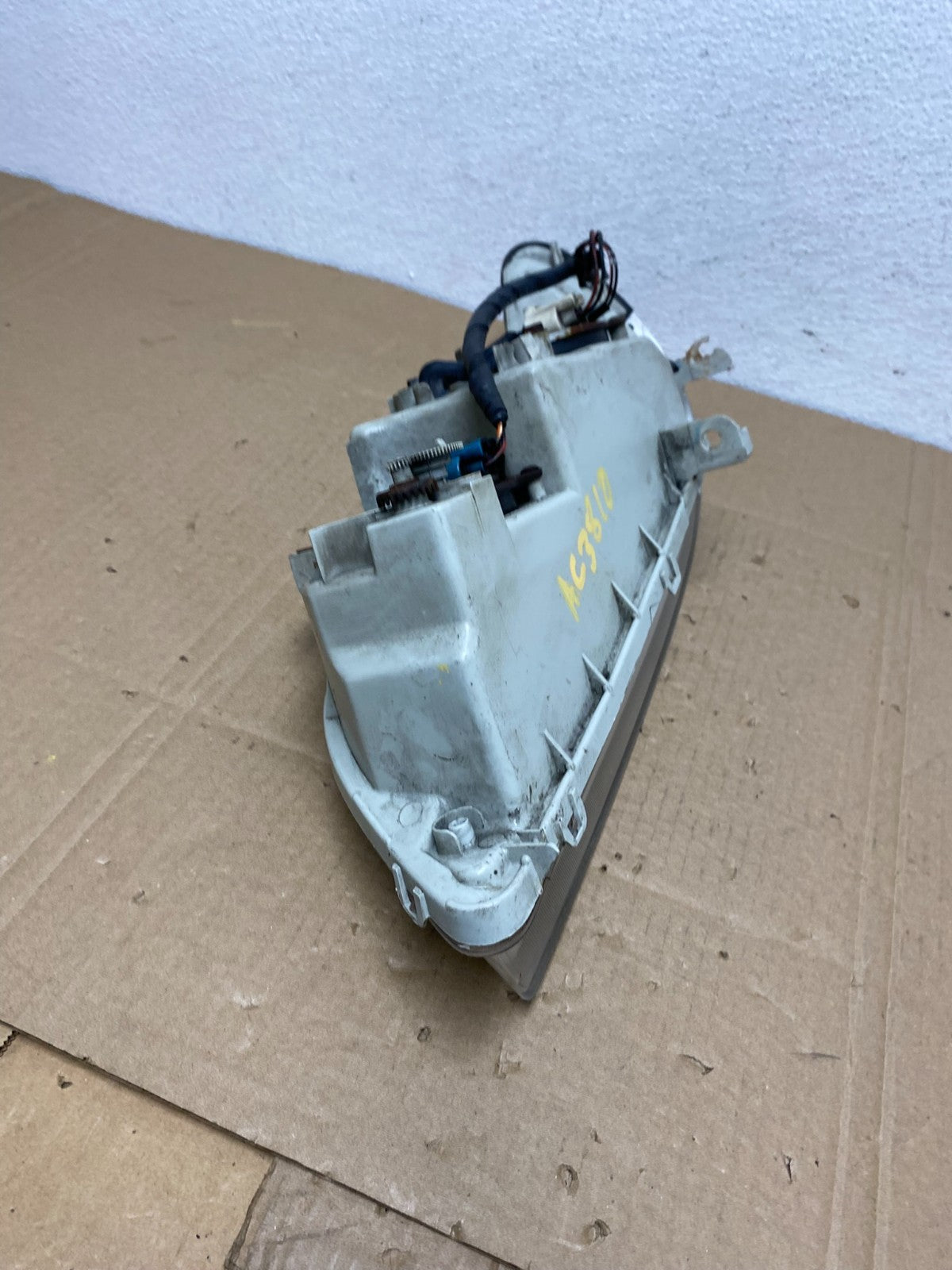 1997 to 1999 Acura CL Right Passenger Side Headlights AC38109