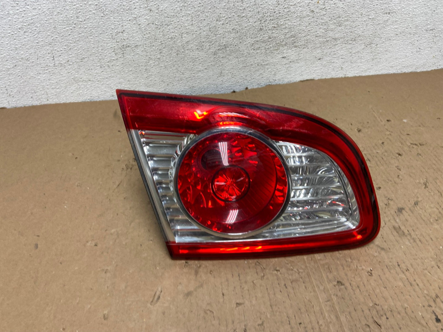 2010-2012 Hyundai Santa Fe Left Driver LH Inner Tail Light AD8121 LK0