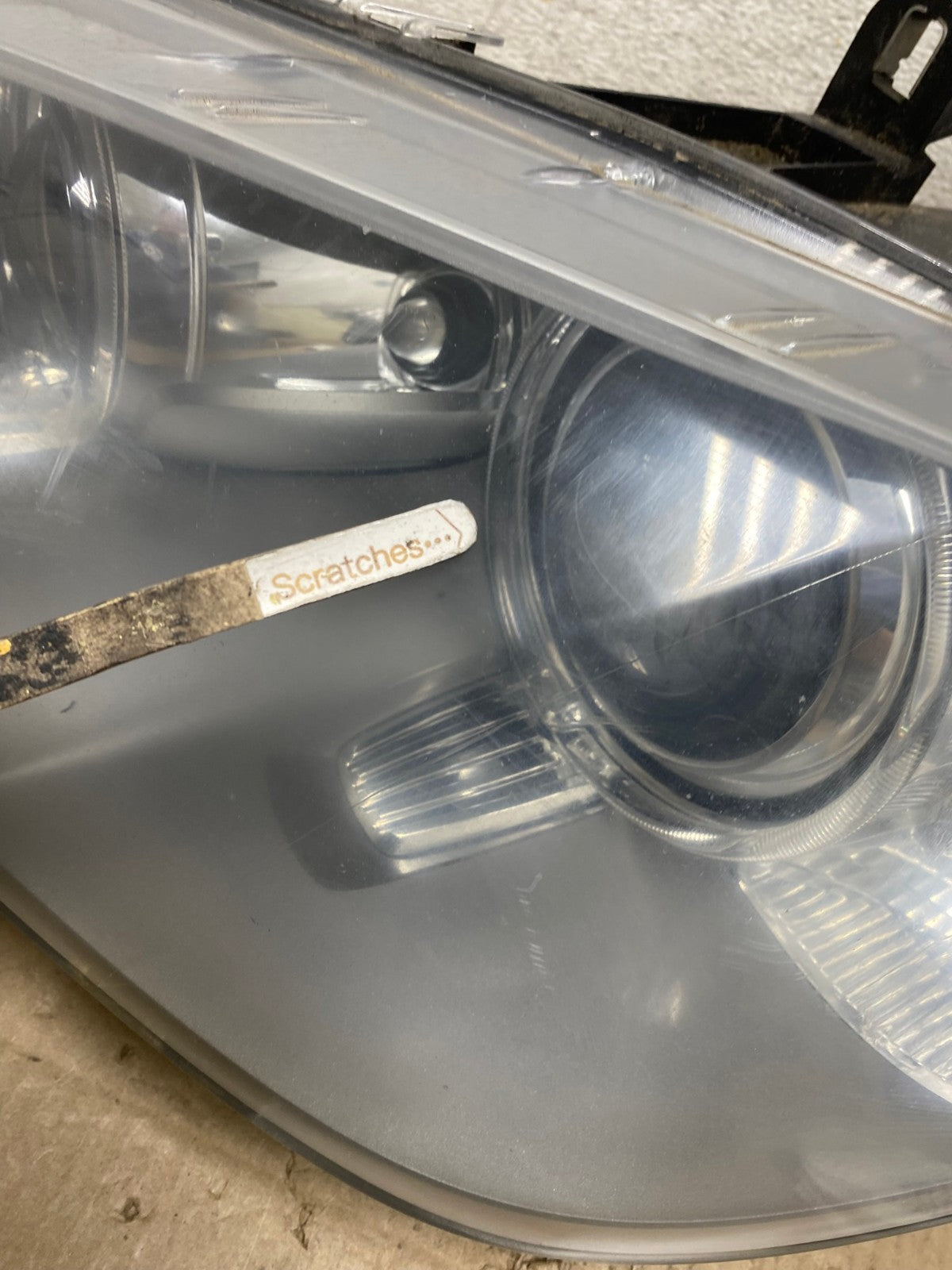 2011 to 2013 BMW X5 Left Driver LH Side Headlight Xenon HID AI2515 LK3