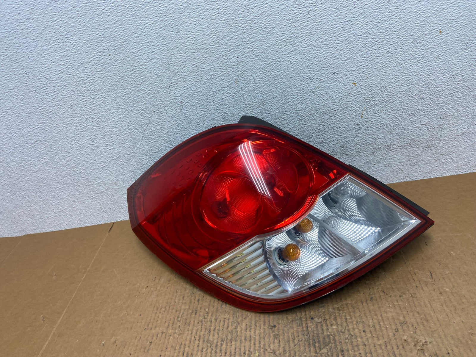 2008 2009 2010 Saturn Vue Left Driver Lh Tail Light Side AE1529 LK0