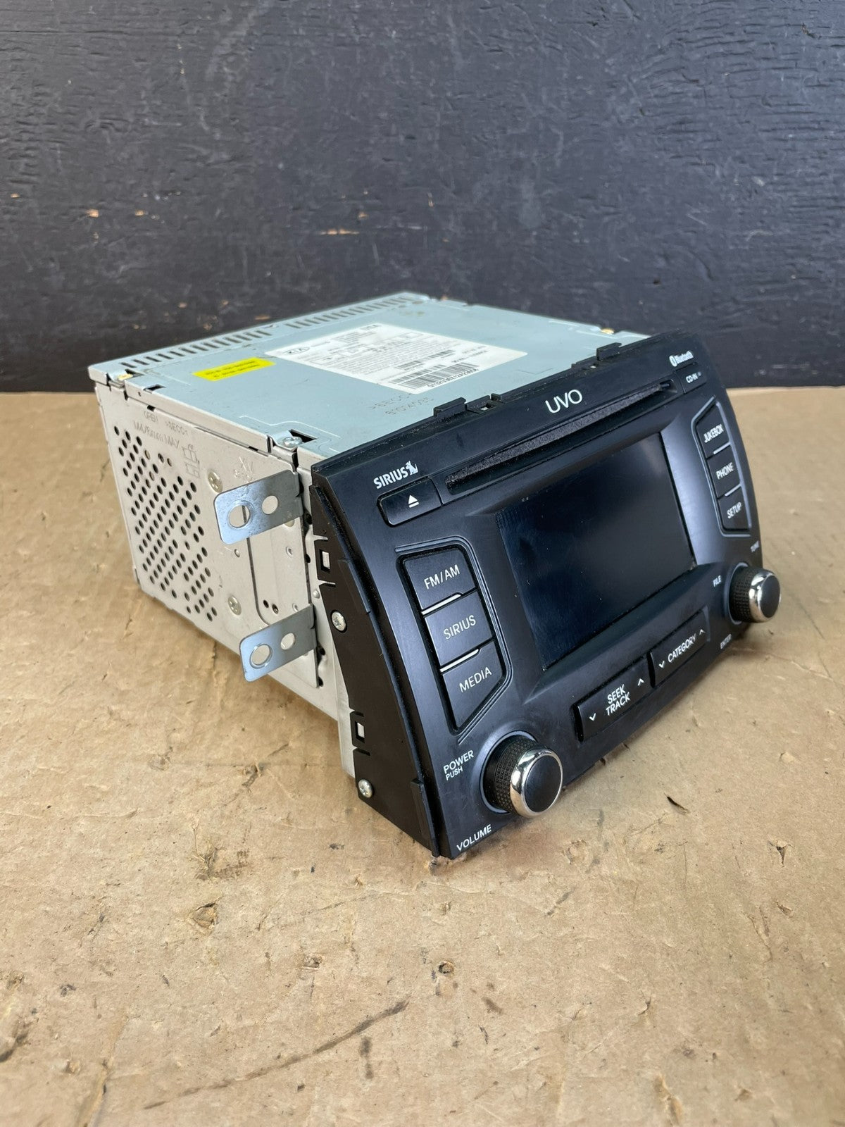 2011 2012 2013 Kia Sorento Sirius AM/FM CD Radio Screen Display AD5930 DG2