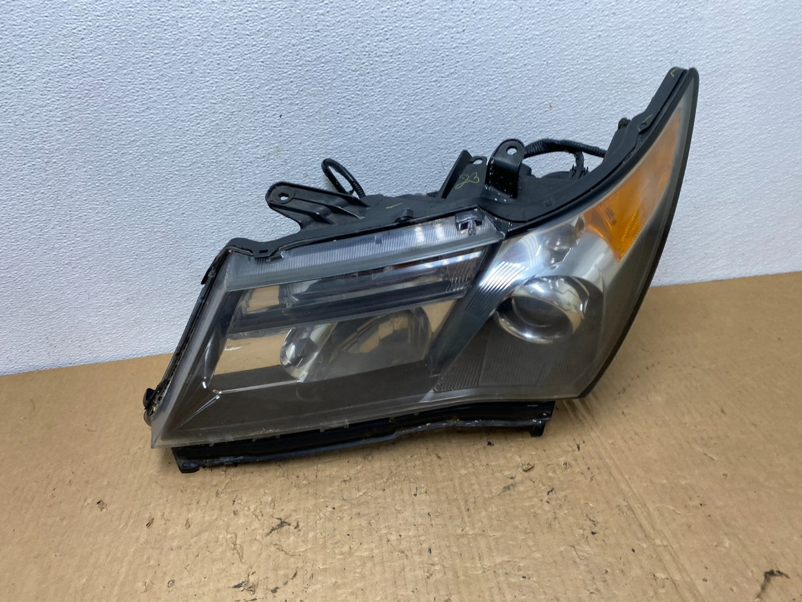 2007 2008 2009 Acura MDX Headlight Xenon HID Left Driver Lh Side AC8132 DW0