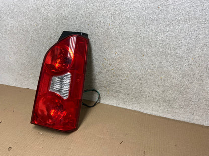 2005 to 2015 Nissan Xterra Right Passenger Rh Side Tail light AH5704 LK2