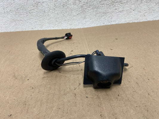 2011 to 2016 Chrysler Town & Country Rear Trunk Back View Camera AE5034 DG0