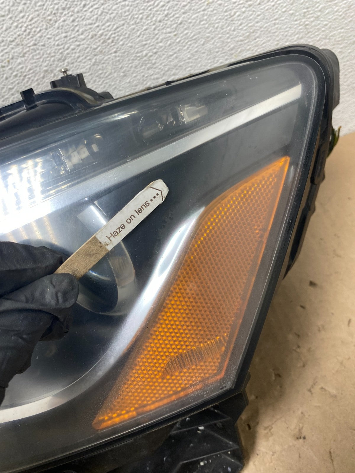 2009-2012 Audi Q5 Left Driver LH Side Xenon HID Headlight AG5389 DW4