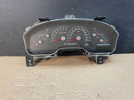2000 2002 Ford Expedition Speedometer Instrument Gauge Cluster AE3386 DG0