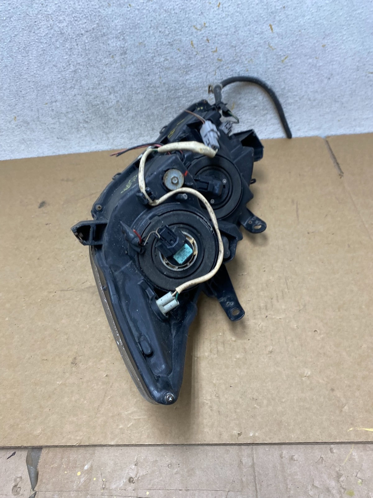 2008 2009 2010 Scion Tc Right Passenger RH Side Halogen Headlight AI2648 DW10