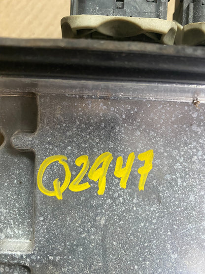 2004 Ford Explorer Engine Control Unit ECU Computer Module Q2947 DG4