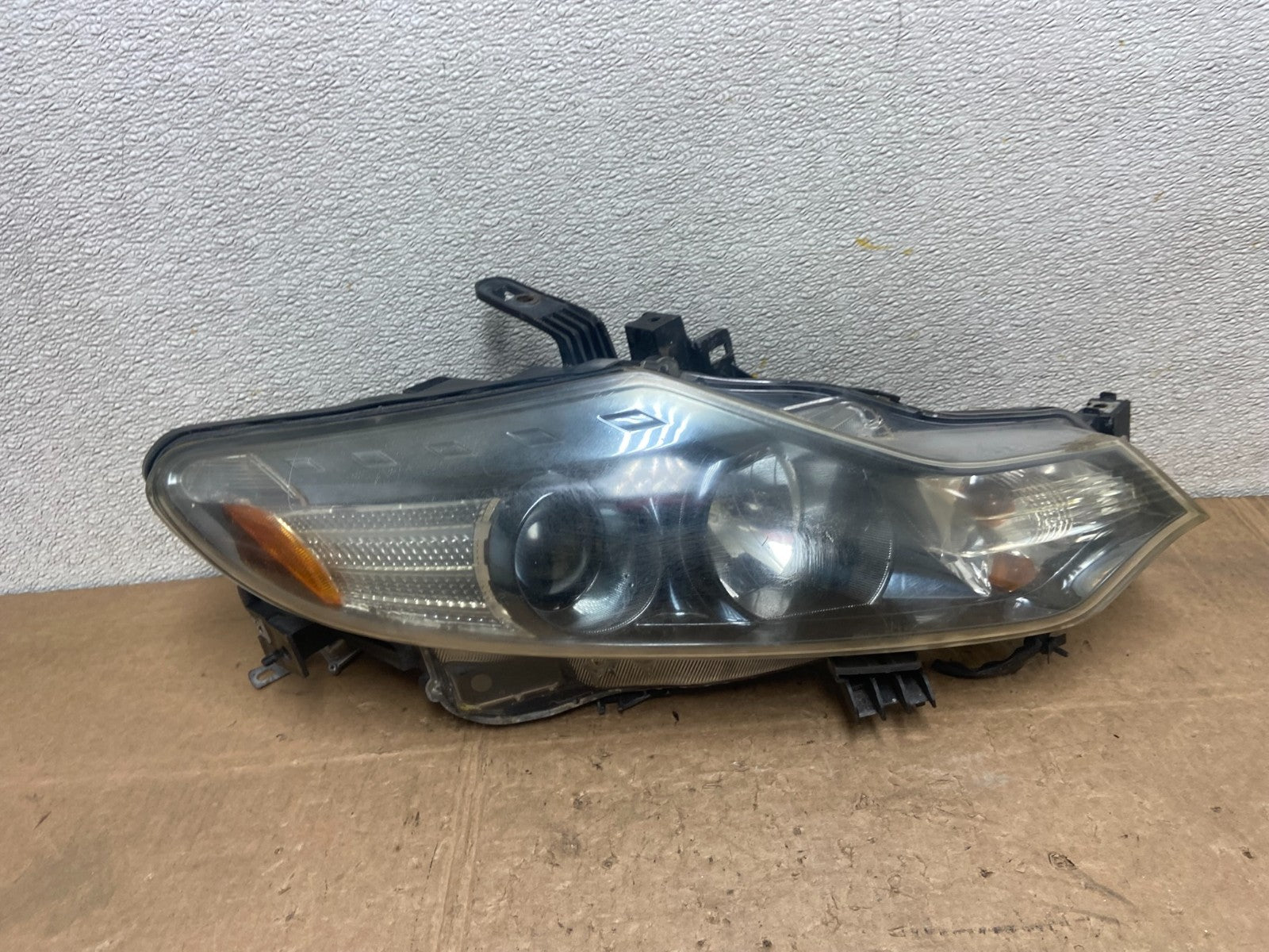2011 to 2014 Nissan Murano Headlight Right Passenger Rh Oem Halogen Y6199 DW0