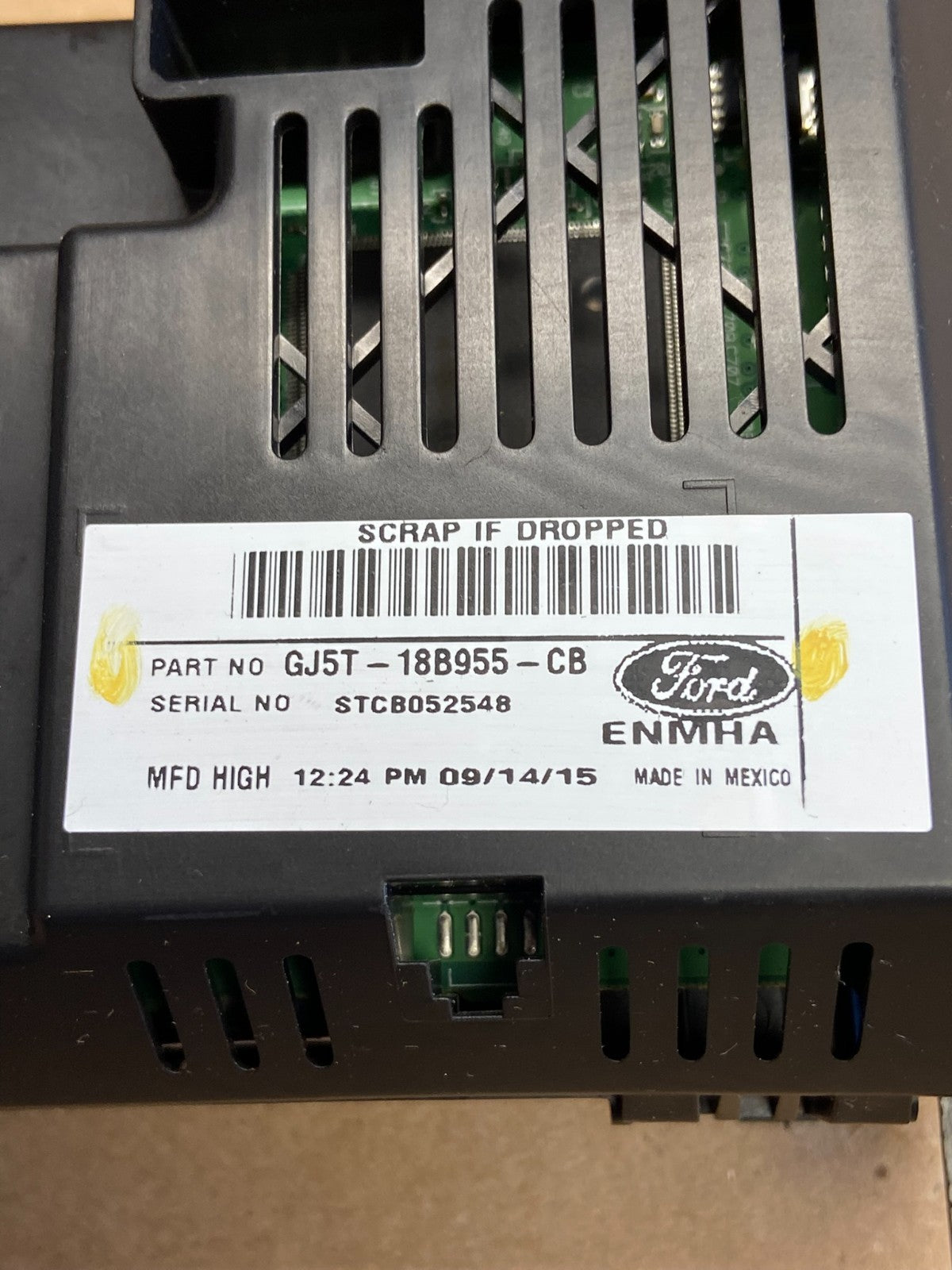 2013 2016 Ford Escape Radio Receiver Screen Display AI5932 DG4