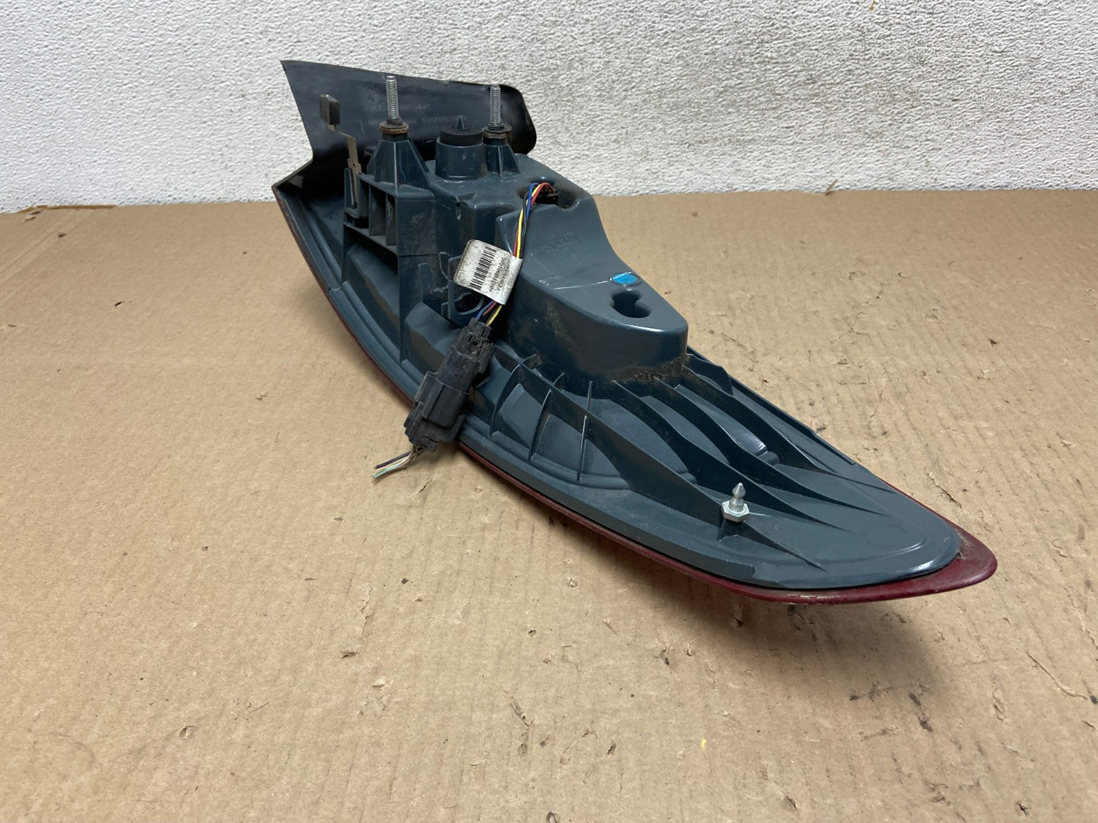 2013 to 2016 Ford Fusion Left Driver LH Side Tail Light AG8004 LK4