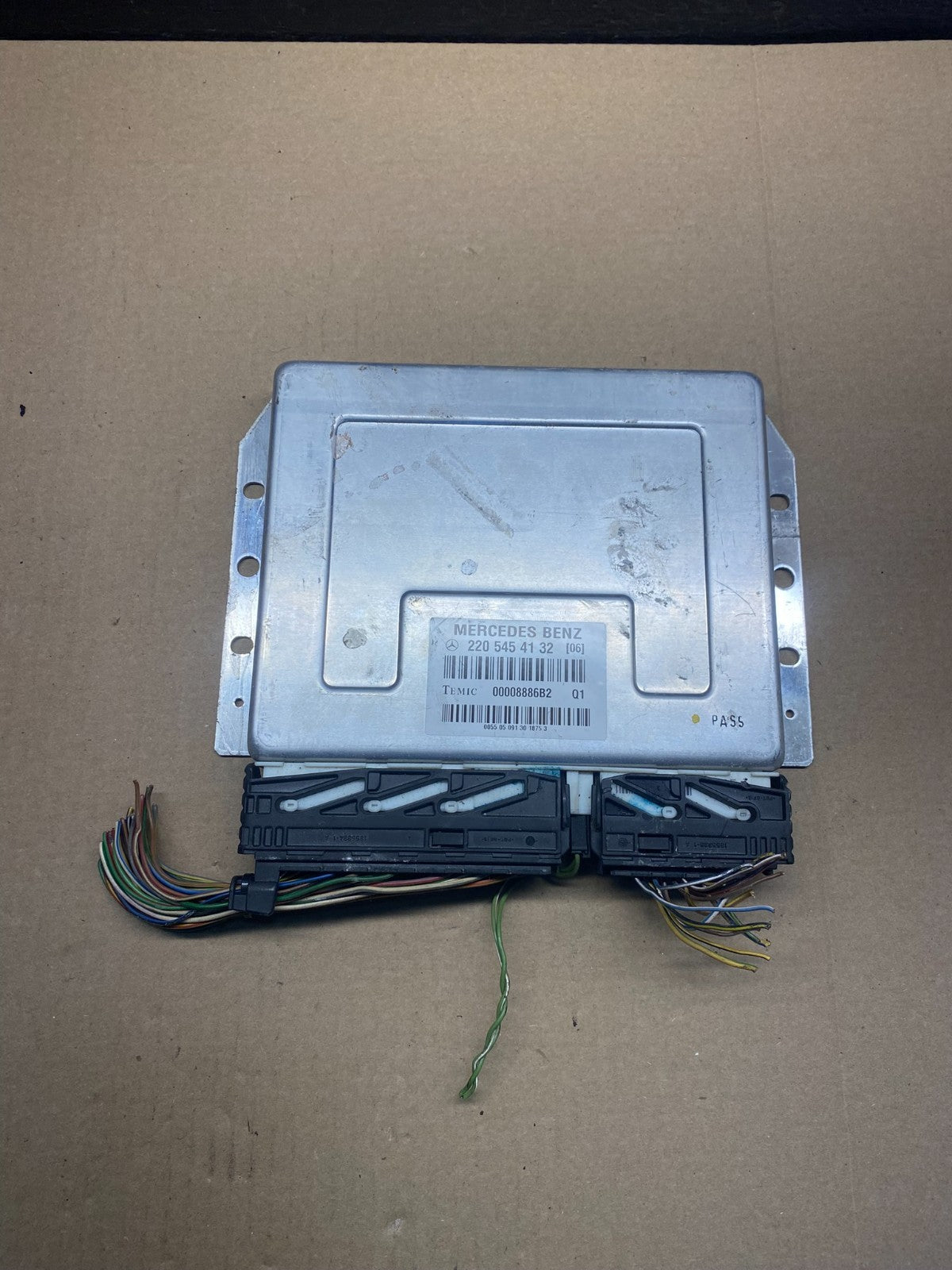 2000 - 2006 Mercedes S550 Suspension Control Unit ah3407 DG0