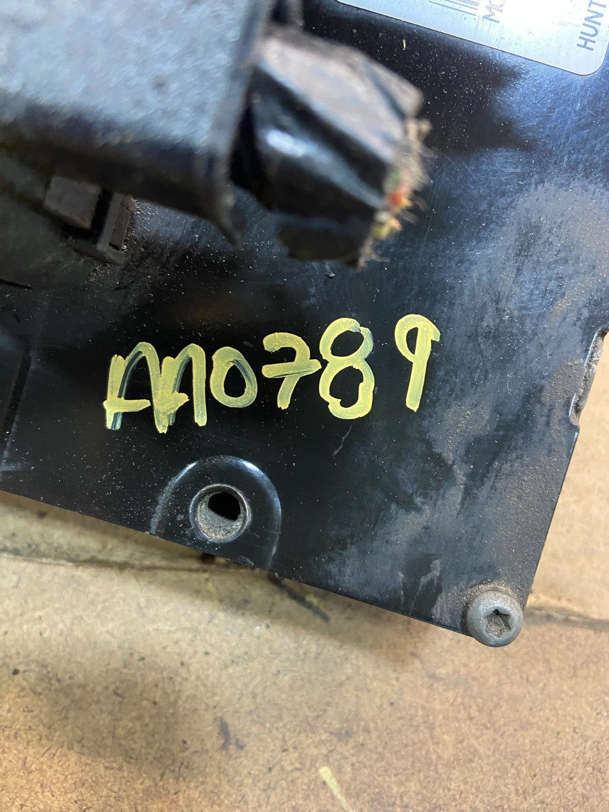 2004 Chrysler Pacifica Engine Control ECU ECM EBX Module aa0789 DG5