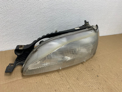 1995 to 1996 Toyota Camry Left LH Side Headlight OEM AB8177 DW2