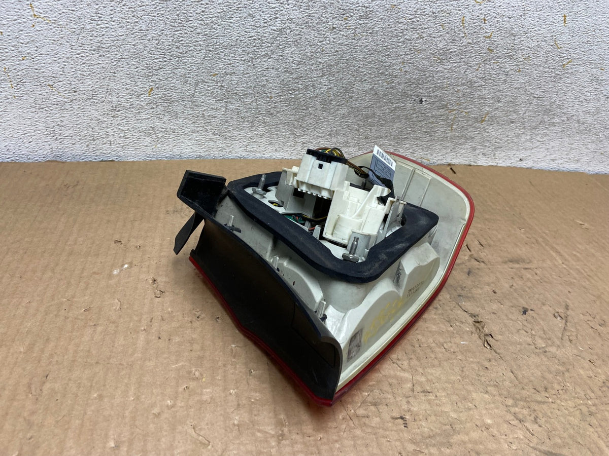 2009 2010 BMW 323i 325i 328i 335i 3 Series Left Driver Tail Light AI8255 LK6