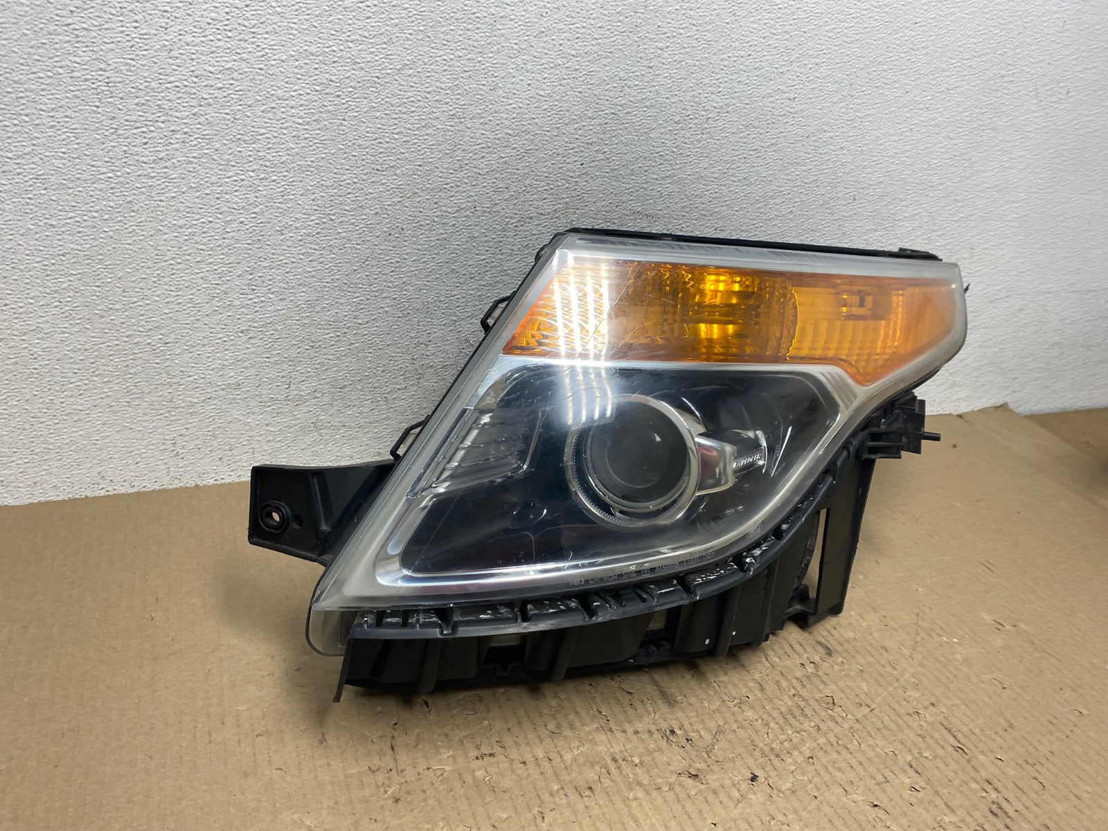 2011 to 2015 Ford Explorer Left Driver LH Halogen Headlight AE7123 LK2