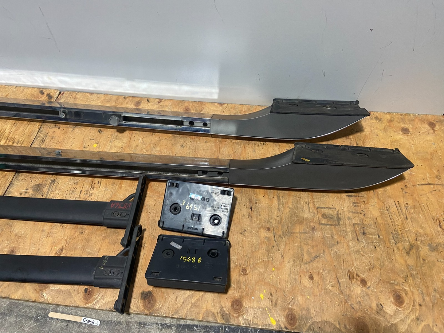 2010 Infiniti QX56 Roof Luggage Rack Cross Center Rail Bars & Side Rails O71889