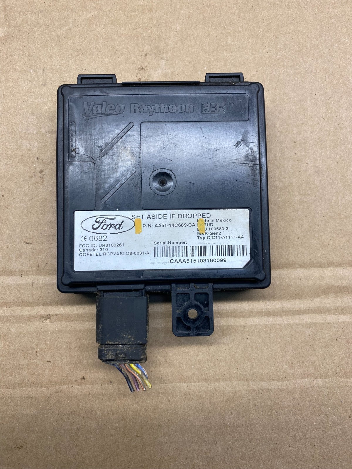 2010 to 2012 Lincoln MKT Blind Spot Control Module Radar Computer AE2217 DG0