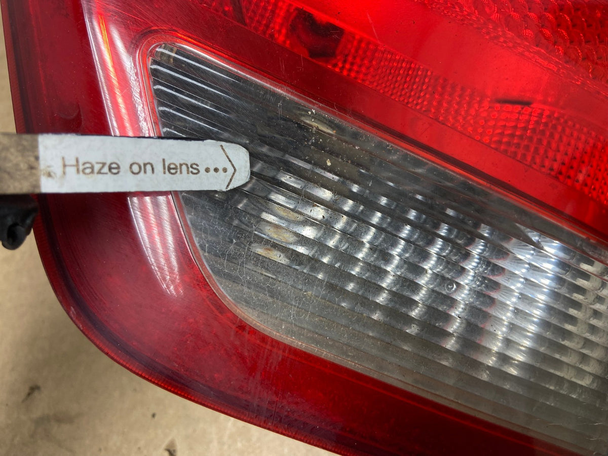 2011-2013 Jeep Grand Cherokee Right Passenger Rh Inner Tail Light AH4302 LK4
