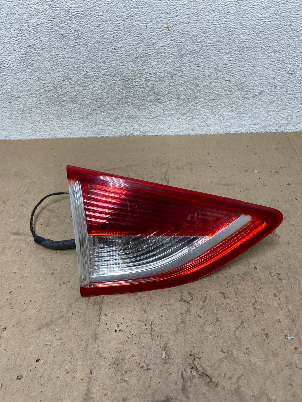 2013 to 2016 Ford Escape Left Driver LH Side Inner Tail Light AG5435 LK0