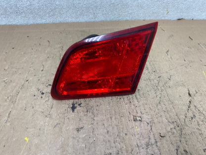 2010-2014 Subaru Legacy Right Passenger Rh Side Tail Light Inner Oem S1024 DW0