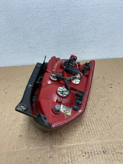 2005 to 2009 Hyundai Tucson Right Passenger Rh Tail Light OEM AC4053 LK5