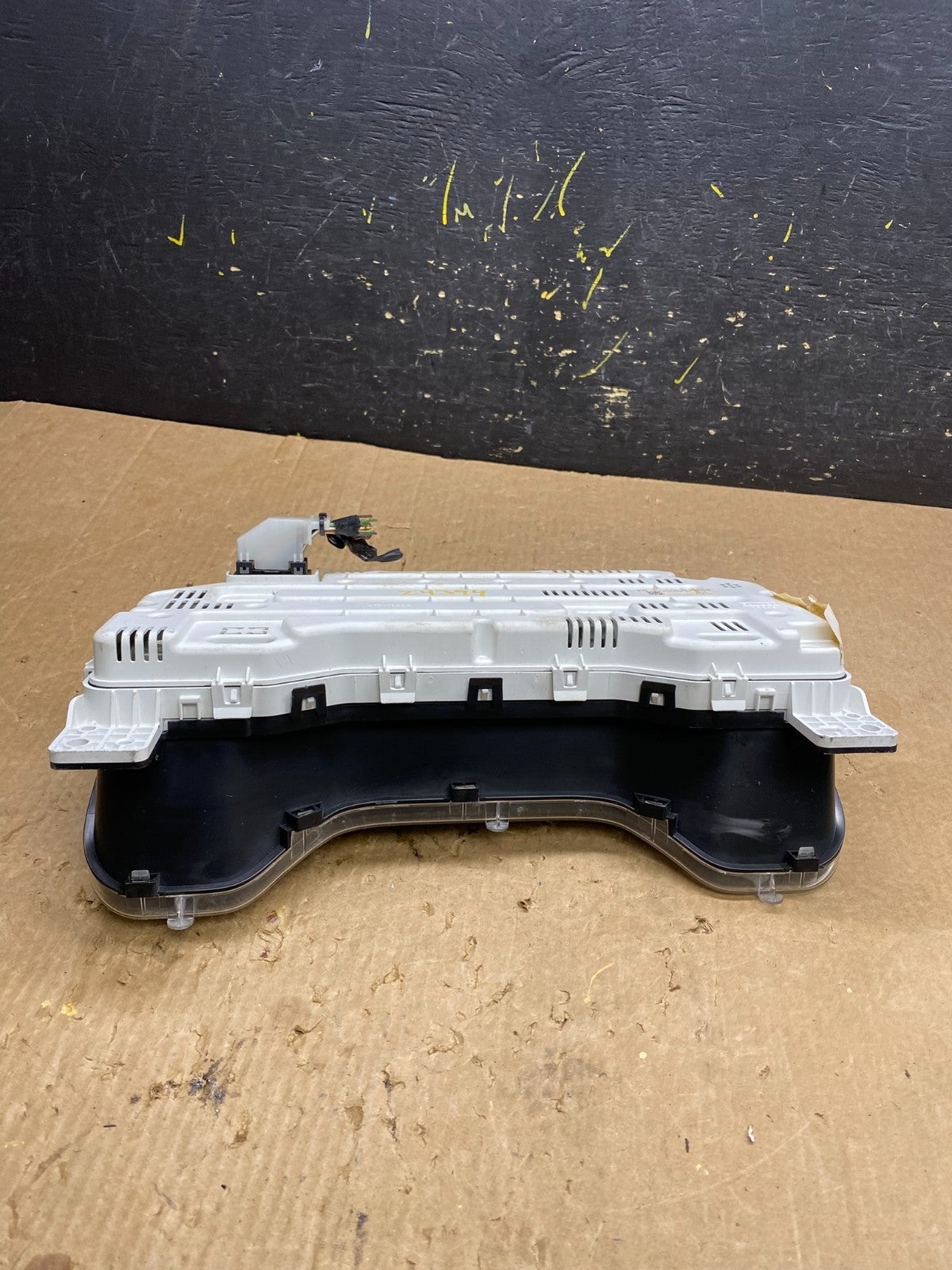 2009 to 2011 Ford E150 E250 E350 VAN Gauge Speedometer Cluster z4394 DG4