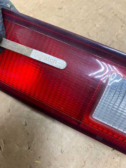 1997 1998 1999 Toyota Camry Tail Light Inner Left Driver LH Inner V5571 DW3