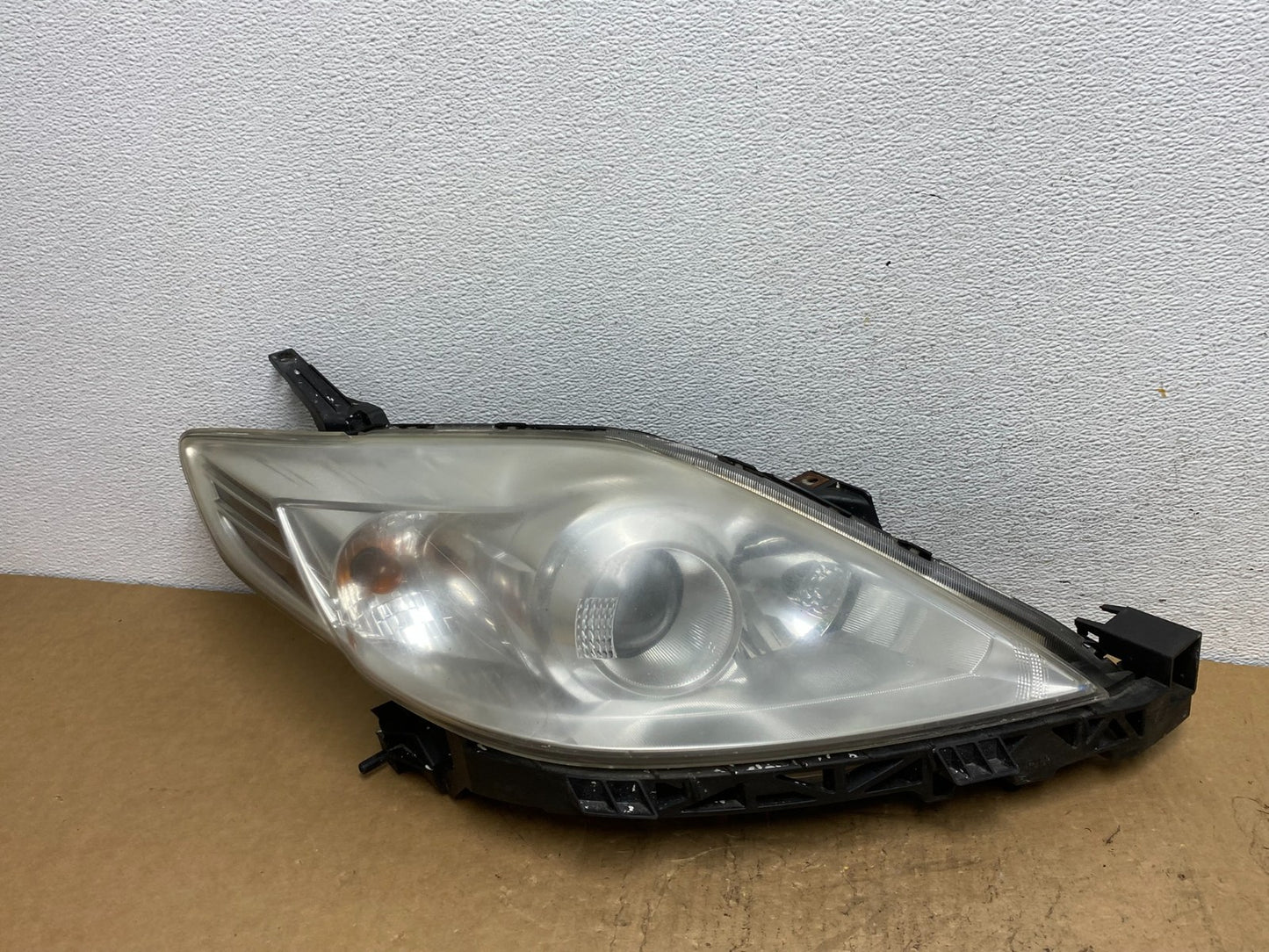 2008 2009 2010 Mazda 5 Right Passenger RH Halogen Headlight AD1433 DW0