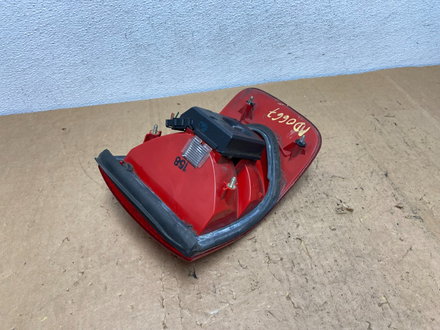 1992-1997 Audi 100 A6 Avant Wagon Right Passenger Tail Light AD0667 DG4