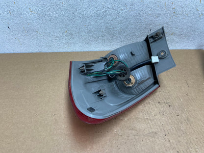 2008 to 2015 Nissan Rogue Left Driver Lh Side Tail Light AI3370 LK3