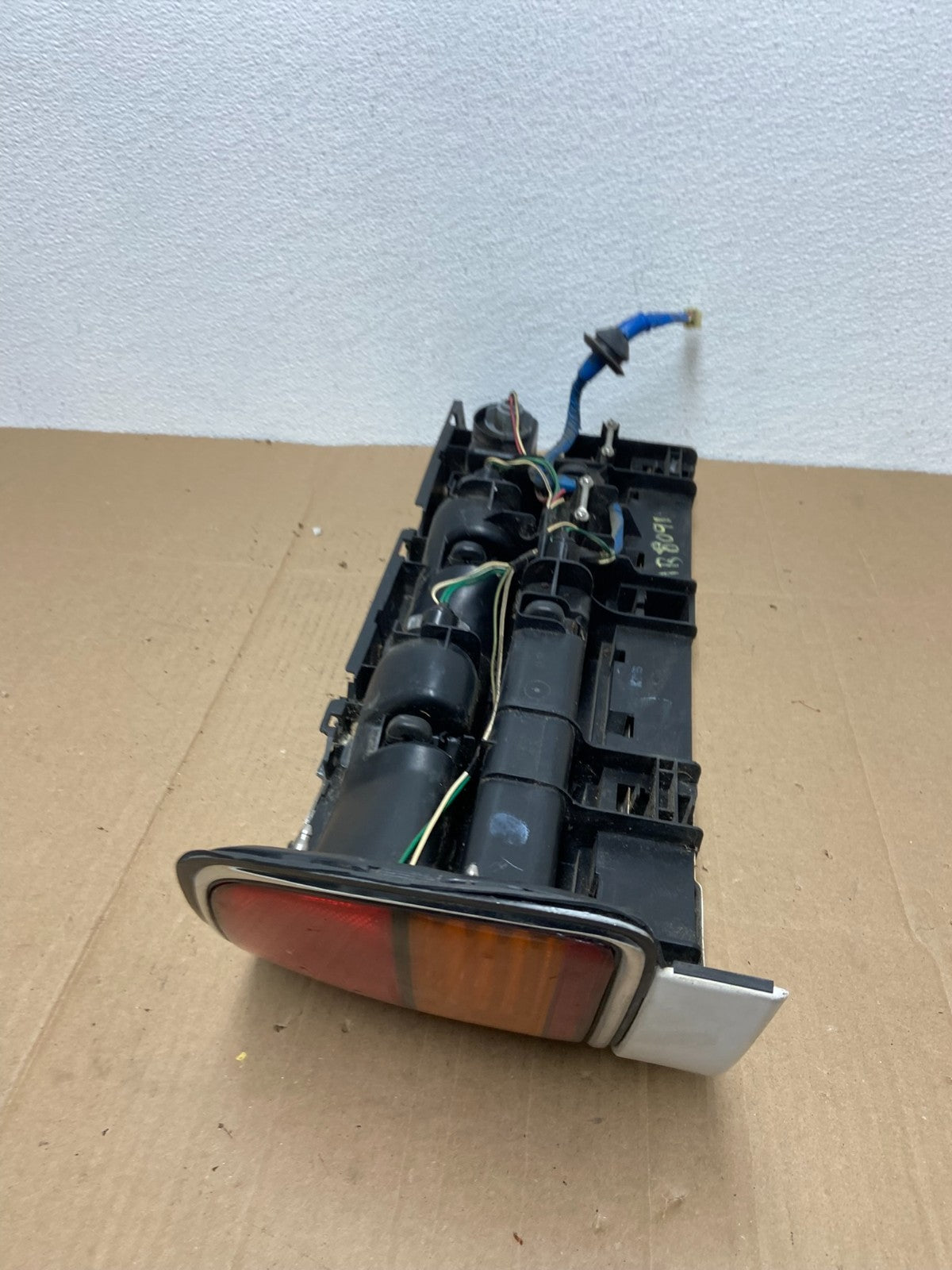 1989 to 1991 Toyota Cressida Right Passenger Side Tail Light AB80917
