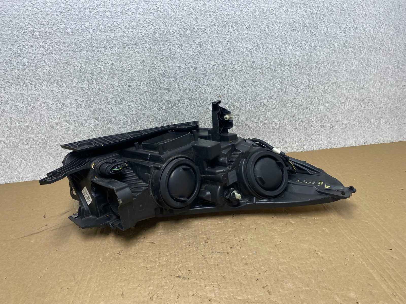 2017 - 2019 Ford Escape Left Driver LH Side Halogen Headlight AG1149 DG6